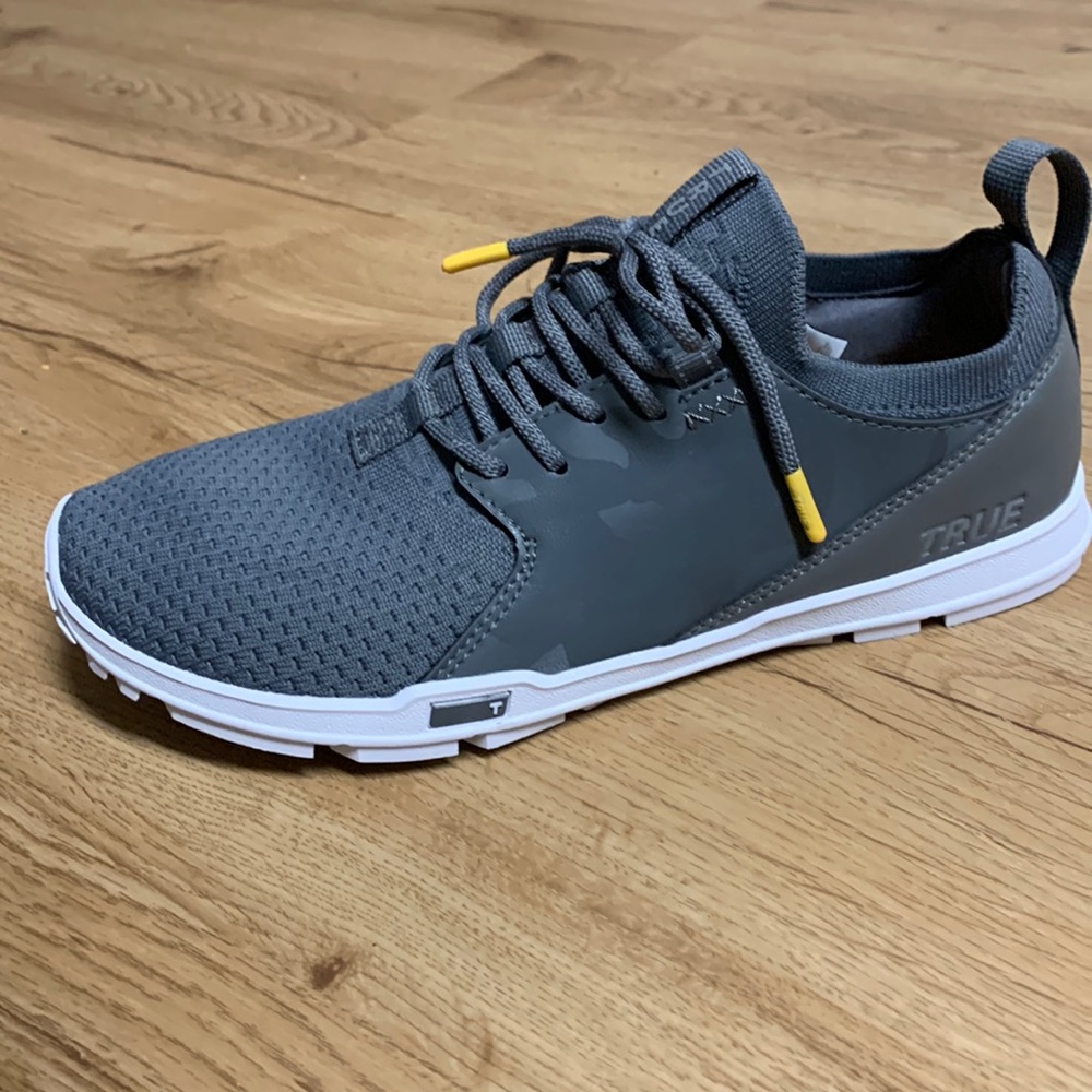 True Linkswear golf shoes